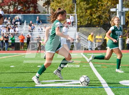 Thumbnail 2 in Seaford vs. Babylon (Long Island Class B Final) photogallery.