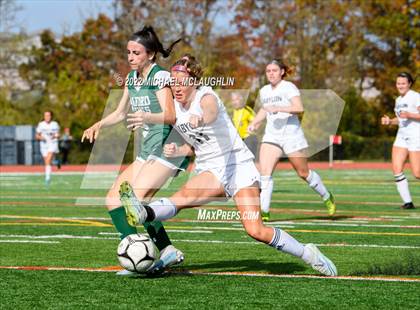 Thumbnail 1 in Seaford vs. Babylon (Long Island Class B Final) photogallery.