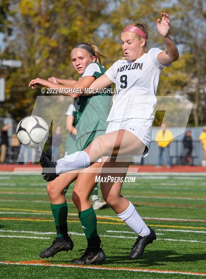 Thumbnail 2 in Seaford vs. Babylon (Long Island Class B Final) photogallery.
