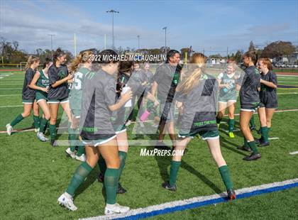 Thumbnail 3 in Seaford vs. Babylon (Long Island Class B Final) photogallery.