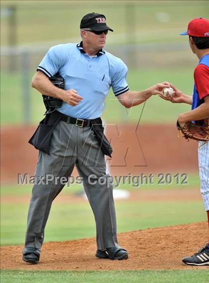 Thumbnail 1 in Gorman vs Dodd City (UIL 1A Region 2 semifinals) photogallery.