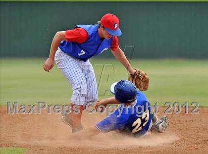 Thumbnail 1 in Gorman vs Dodd City (UIL 1A Region 2 semifinals) photogallery.