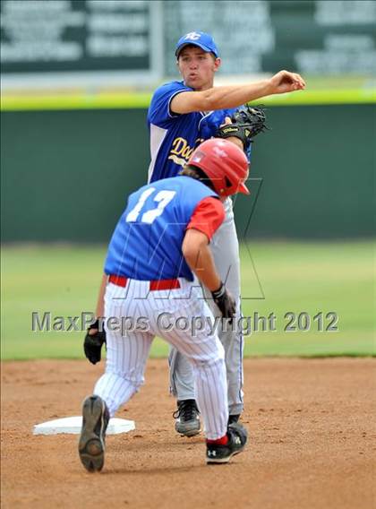 Thumbnail 2 in Gorman vs Dodd City (UIL 1A Region 2 semifinals) photogallery.