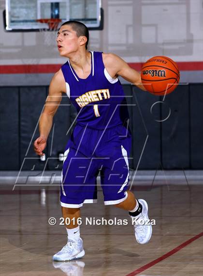 Thumbnail 2 in Oakwood vs. Righetti (Hart Tournament) photogallery.