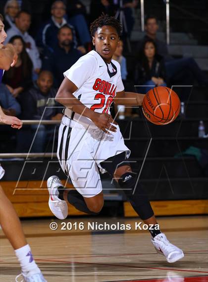 Thumbnail 1 in Oakwood vs. Righetti (Hart Tournament) photogallery.