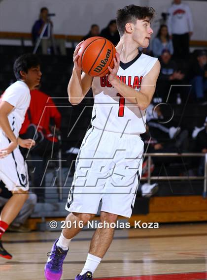 Thumbnail 2 in Oakwood vs. Righetti (Hart Tournament) photogallery.