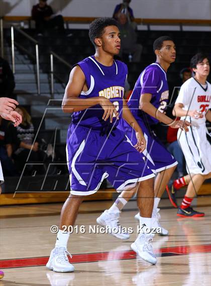 Thumbnail 1 in Oakwood vs. Righetti (Hart Tournament) photogallery.