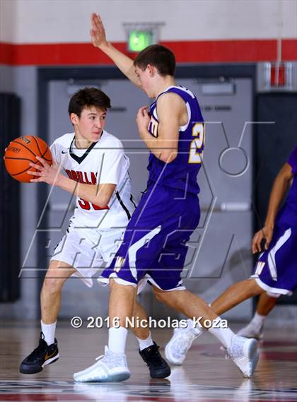 Thumbnail 3 in Oakwood vs. Righetti (Hart Tournament) photogallery.