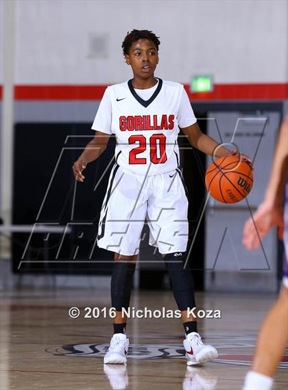 Thumbnail 3 in Oakwood vs. Righetti (Hart Tournament) photogallery.