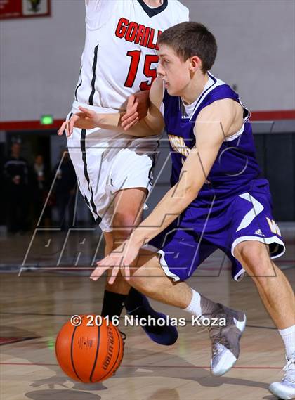Thumbnail 1 in Oakwood vs. Righetti (Hart Tournament) photogallery.