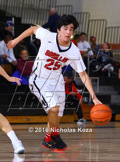 Thumbnail 3 in Oakwood vs. Righetti (Hart Tournament) photogallery.