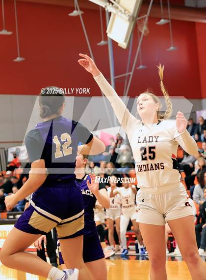 Thumbnail 3 in Grand Saline vs Eustace photogallery.