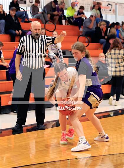 Thumbnail 2 in Grand Saline vs Eustace photogallery.