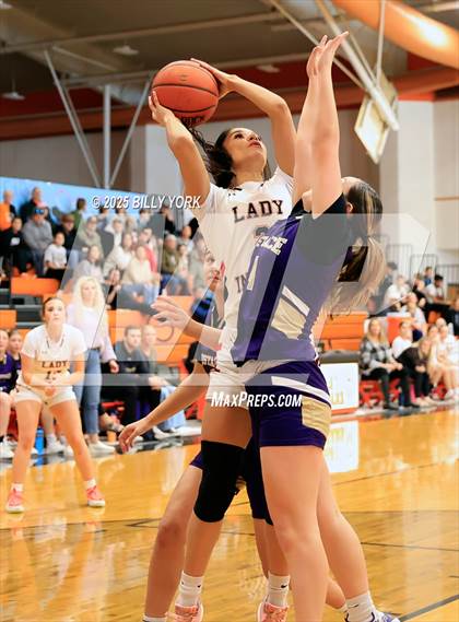 Thumbnail 2 in Grand Saline vs Eustace photogallery.