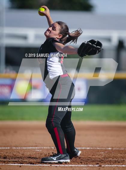 Thumbnail 2 in JSerra Catholic @ Chatsworth photogallery.