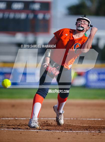 Thumbnail 2 in JSerra Catholic @ Chatsworth photogallery.