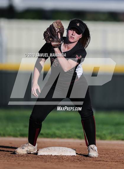 Thumbnail 3 in JSerra Catholic @ Chatsworth photogallery.