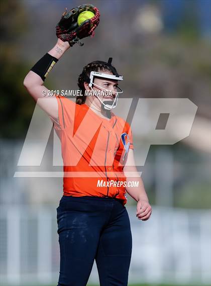 Thumbnail 2 in JSerra Catholic @ Chatsworth photogallery.