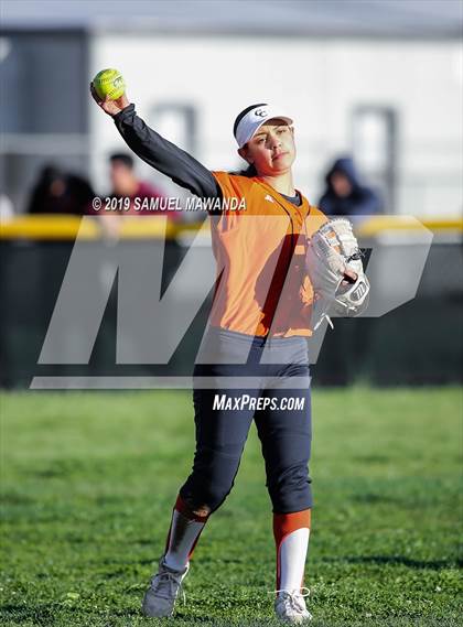 Thumbnail 2 in JSerra Catholic @ Chatsworth photogallery.