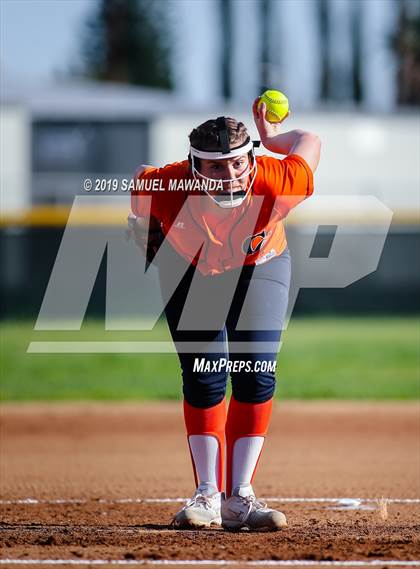 Thumbnail 2 in JSerra Catholic @ Chatsworth photogallery.
