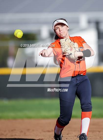 Thumbnail 2 in JSerra Catholic @ Chatsworth photogallery.