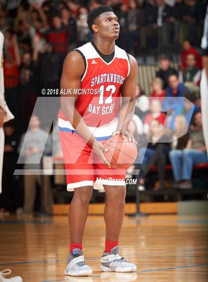 Thumbnail 3 in Spartanburg Day's Zion Williamson  photogallery.