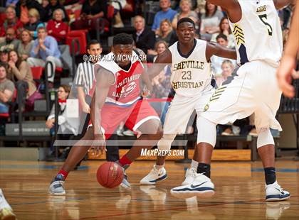 Thumbnail 3 in Spartanburg Day's Zion Williamson  photogallery.