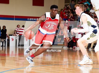 Thumbnail 2 in Spartanburg Day's Zion Williamson  photogallery.