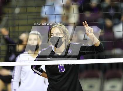 Thumbnail 2 in Sterling vs Lutheran (CHSAA 3A 1st Round) photogallery.