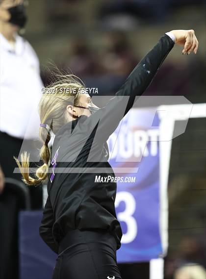 Thumbnail 2 in Sterling vs Lutheran (CHSAA 3A 1st Round) photogallery.