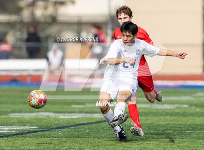 Thumbnail 1 in Carlmont vs. St. Ignatius College Preparatory (CCS Division II Round 1) photogallery.
