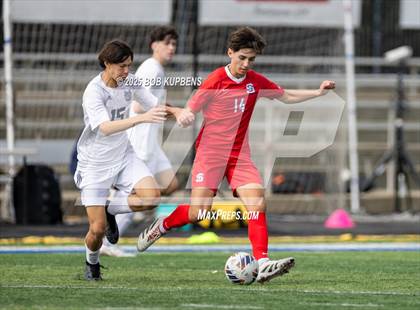 Thumbnail 2 in Carlmont vs. St. Ignatius College Preparatory (CCS Division II Round 1) photogallery.