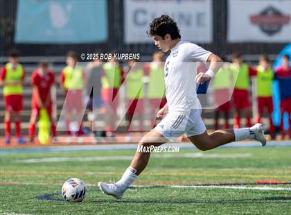 Thumbnail 2 in Carlmont vs. St. Ignatius College Preparatory (CCS Division II Round 1) photogallery.
