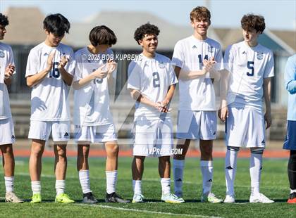 Thumbnail 2 in Carlmont vs. St. Ignatius College Preparatory (CCS Division II Round 1) photogallery.