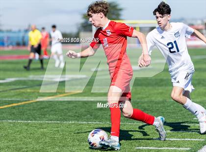 Thumbnail 1 in Carlmont vs. St. Ignatius College Preparatory (CCS Division II Round 1) photogallery.