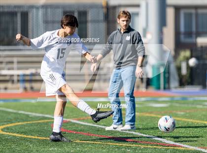 Thumbnail 1 in Carlmont vs. St. Ignatius College Preparatory (CCS Division II Round 1) photogallery.