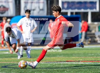 Thumbnail 1 in Carlmont vs. St. Ignatius College Preparatory (CCS Division II Round 1) photogallery.