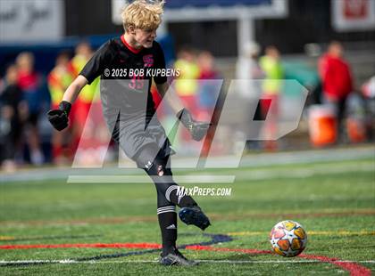 Thumbnail 1 in Carlmont vs. St. Ignatius College Preparatory (CCS Division II Round 1) photogallery.