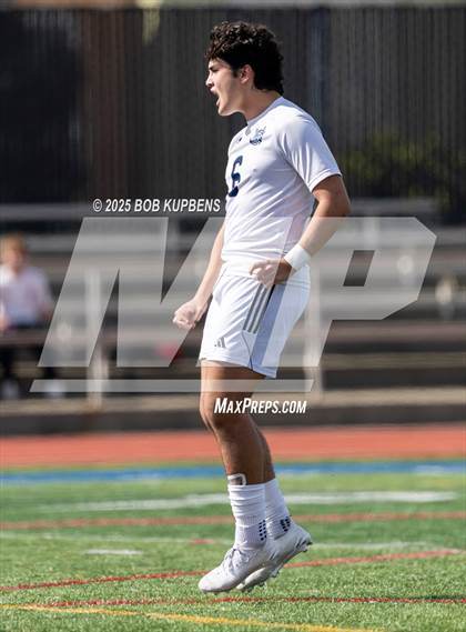 Thumbnail 2 in Carlmont vs. St. Ignatius College Preparatory (CCS Division II Round 1) photogallery.