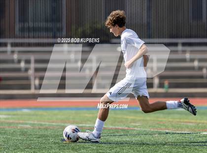 Thumbnail 3 in Carlmont vs. St. Ignatius College Preparatory (CCS Division II Round 1) photogallery.
