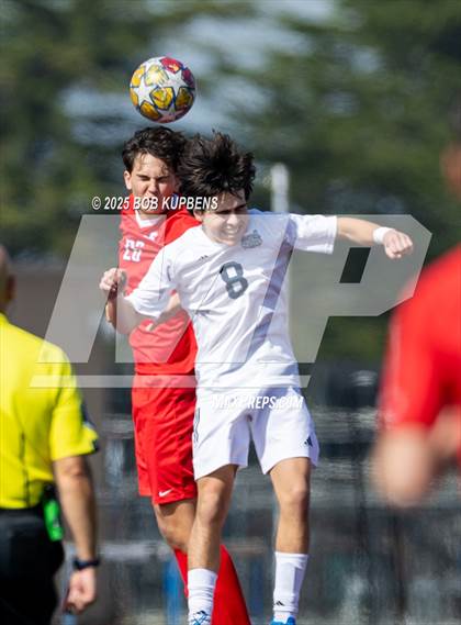 Thumbnail 3 in Carlmont vs. St. Ignatius College Preparatory (CCS Division II Round 1) photogallery.