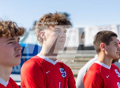 Thumbnail 2 in Carlmont vs. St. Ignatius College Preparatory (CCS Division II Round 1) photogallery.