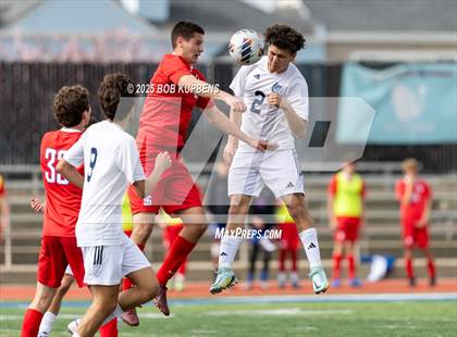 Thumbnail 3 in Carlmont vs. St. Ignatius College Preparatory (CCS Division II Round 1) photogallery.