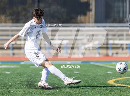 Thumbnail 1 in Carlmont vs. St. Ignatius College Preparatory (CCS Division II Round 1) photogallery.