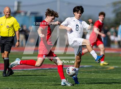 Thumbnail 3 in Carlmont vs. St. Ignatius College Preparatory (CCS Division II Round 1) photogallery.