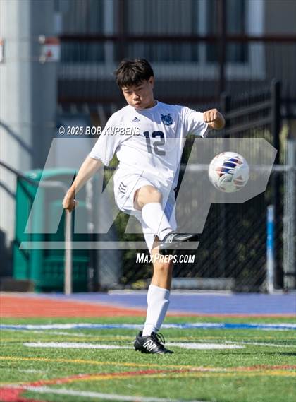 Thumbnail 3 in Carlmont vs. St. Ignatius College Preparatory (CCS Division II Round 1) photogallery.