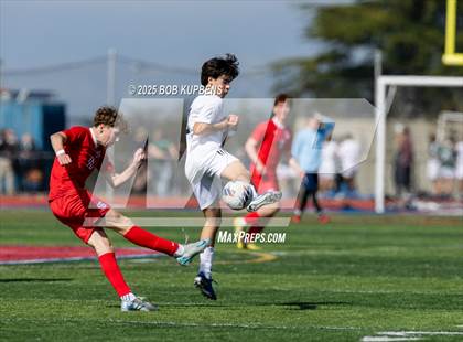 Thumbnail 2 in Carlmont vs. St. Ignatius College Preparatory (CCS Division II Round 1) photogallery.