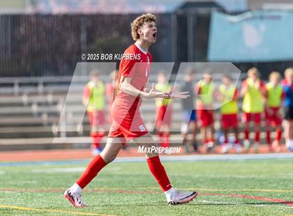 Thumbnail 1 in Carlmont vs. St. Ignatius College Preparatory (CCS Division II Round 1) photogallery.