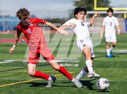 Thumbnail 1 in Carlmont vs. St. Ignatius College Preparatory (CCS Division II Round 1) photogallery.