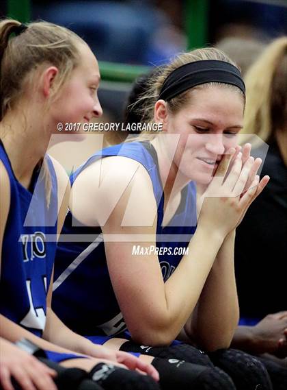 Thumbnail 2 in Byron Nelson vs Carroll photogallery.